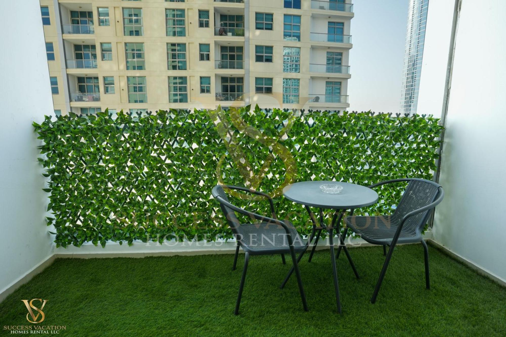 Success Luxury Apartment - 5 Min Away Marina Corniche - Free Housekeeping Provided Everyday-24-7 Staff Available For Services Дубай Экстерьер фото