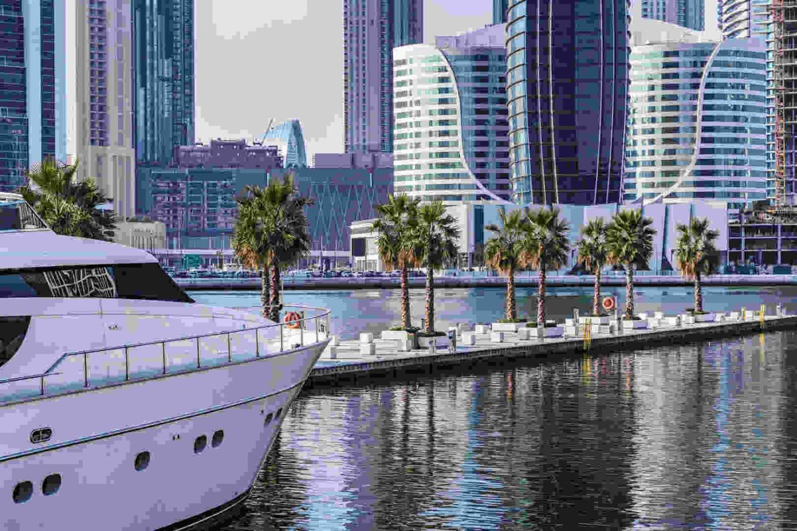Success Luxury Apartment - 5 Min Away Marina Corniche - Free Housekeeping Provided Everyday-24-7 Staff Available For Services Дубай Экстерьер фото