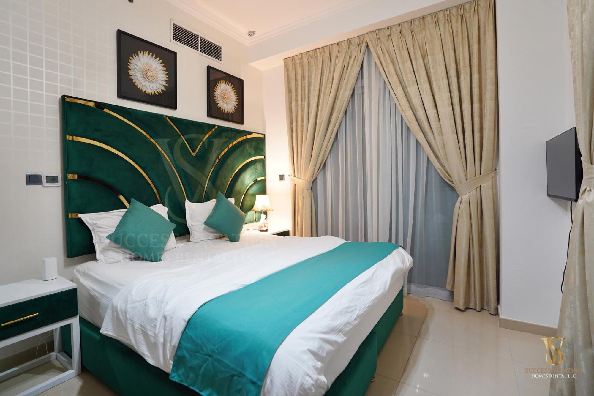 Success Luxury Apartment - 5 Min Away Marina Corniche - Free Housekeeping Provided Everyday-24-7 Staff Available For Services Дубай Экстерьер фото